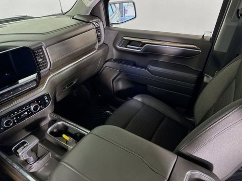 Used 2023 Chevrolet Silverado 1500 RST AWD/4WD image 24