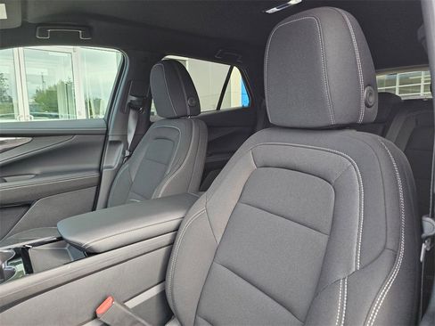 New 2026 Chevrolet Blazer EV LT w/ Midnight/Sport Edition image 24