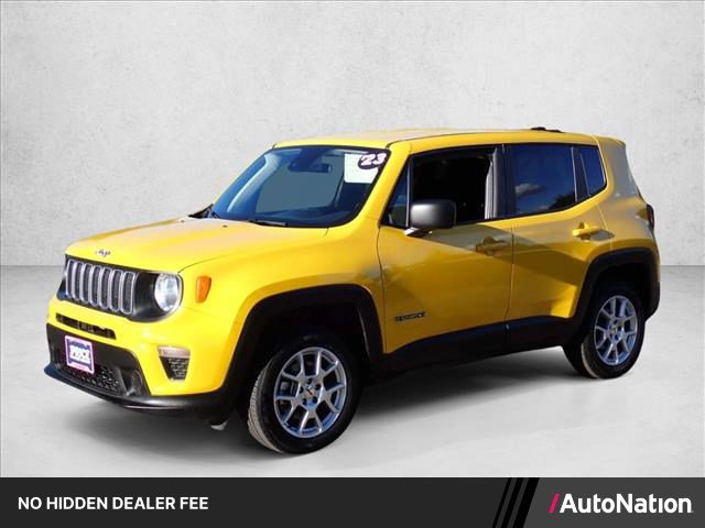 Used 2023 Jeep Renegade Latitude AWD/4WD image 1