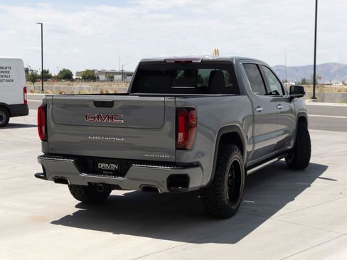 Used 2024 GMC Sierra 1500 Denali AWD/4WD image 8