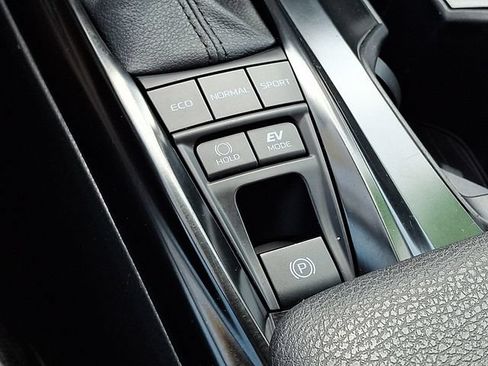Certified 2025 Toyota Camry SE FWD image 23