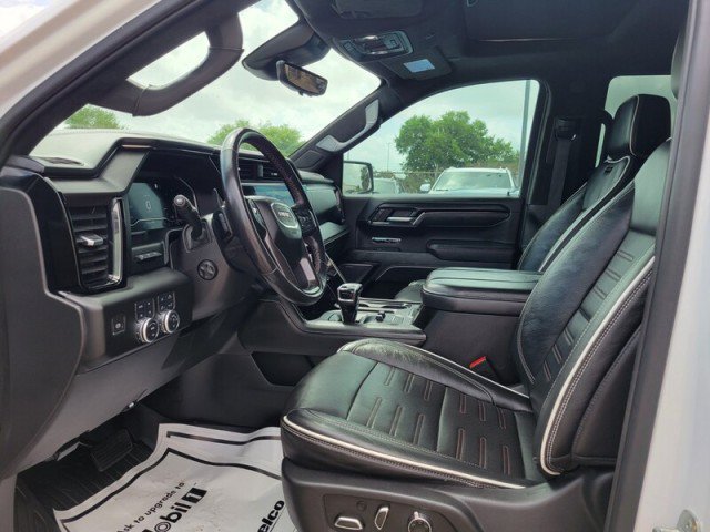 Used 2023 GMC Sierra 1500 AT4X AWD/4WD image 22