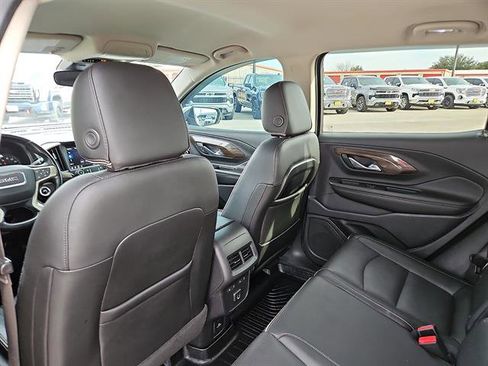 Used 2019 GMC Terrain Denali w/ Advanced Safety Package image 9