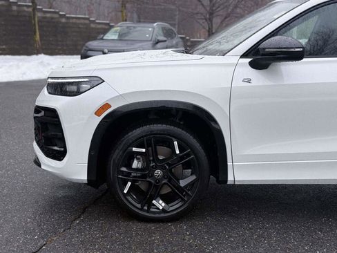 New 2026 Volkswagen Tiguan SE R-Line AWD/4WD image 10