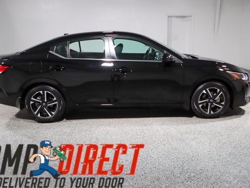 Used 2024 Nissan Sentra SV w/ All-Weather Package FWD image 6