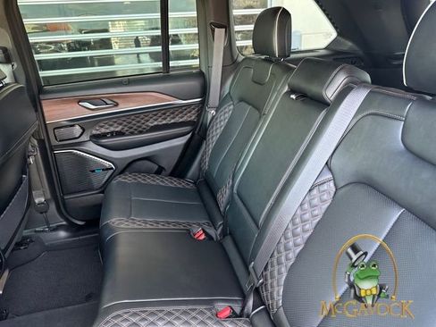 Used 2023 Jeep Grand Cherokee Summit w/ Adv Protech Group IV image 20