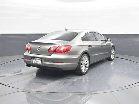 Used 2009 Volkswagen CC VR6 Sport FWD image 7