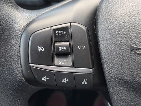 Certified 2025 Ford Escape Active AWD/4WD image 12