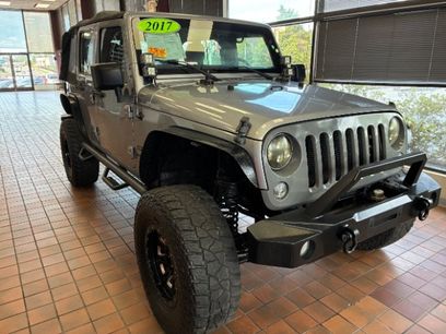 Used 2017 Jeep Wrangler Unlimited Sport w/ Connectivity Group