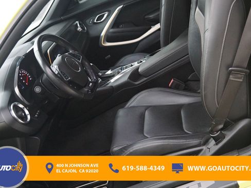 Used 2019 Chevrolet Camaro SS w/ Black Appearance Package image 9