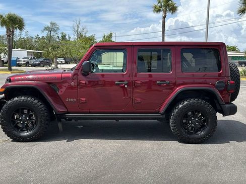 Used 2021 Jeep Wrangler Unlimited Rubicon AWD/4WD image 3