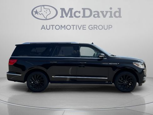 Used 2020 Lincoln Navigator L Reserve w/ Equipment Group 208A Reserve AWD/4WD image 8