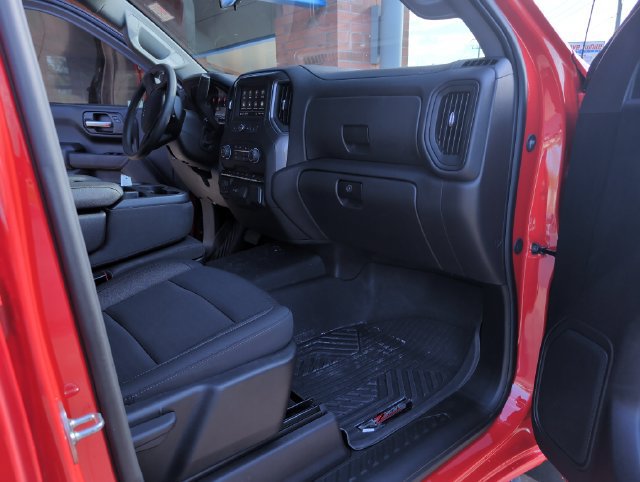 Used 2024 Chevrolet Silverado 1500 Custom Trail Boss w/ LPO, Dark Essentials Package AWD/4WD image 30