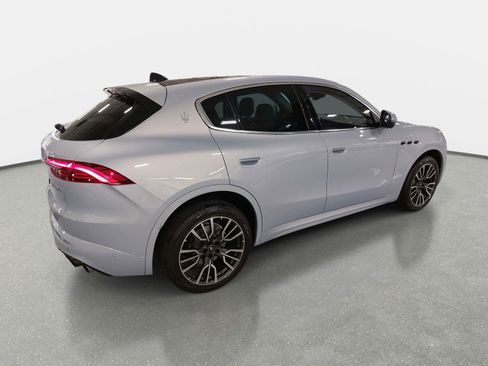 Used 2023 Maserati Grecale GT image 5