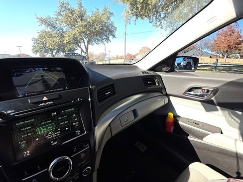 Used 2017 Acura ILX image 28