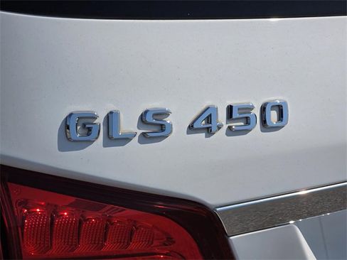 Used 2017 Mercedes-Benz GLS 450 4MATIC image 44