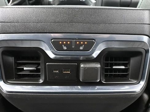 Used 2020 GMC Sierra 1500 AT4 w/ AT4 Premium Package AWD/4WD image 41