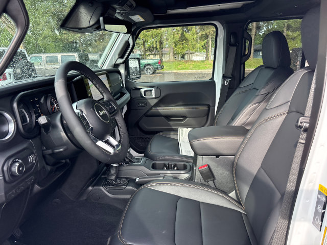 New 2027 Jeep Wrangler Unlimited Sahara AWD/4WD image 2