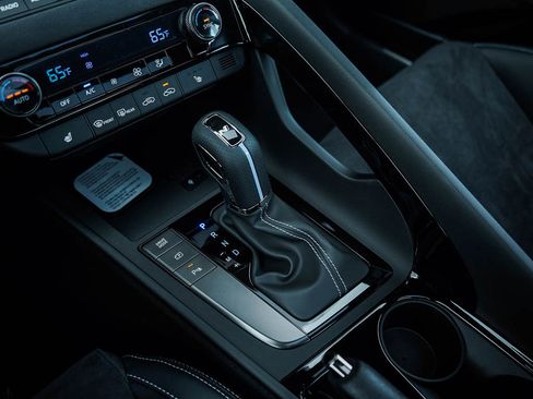 New 2026 Hyundai Elantra N FWD image 24