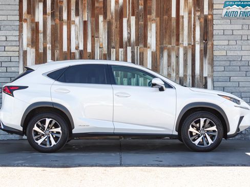 Used 2018 Lexus NX 300h AWD w/ Premium Package image 8