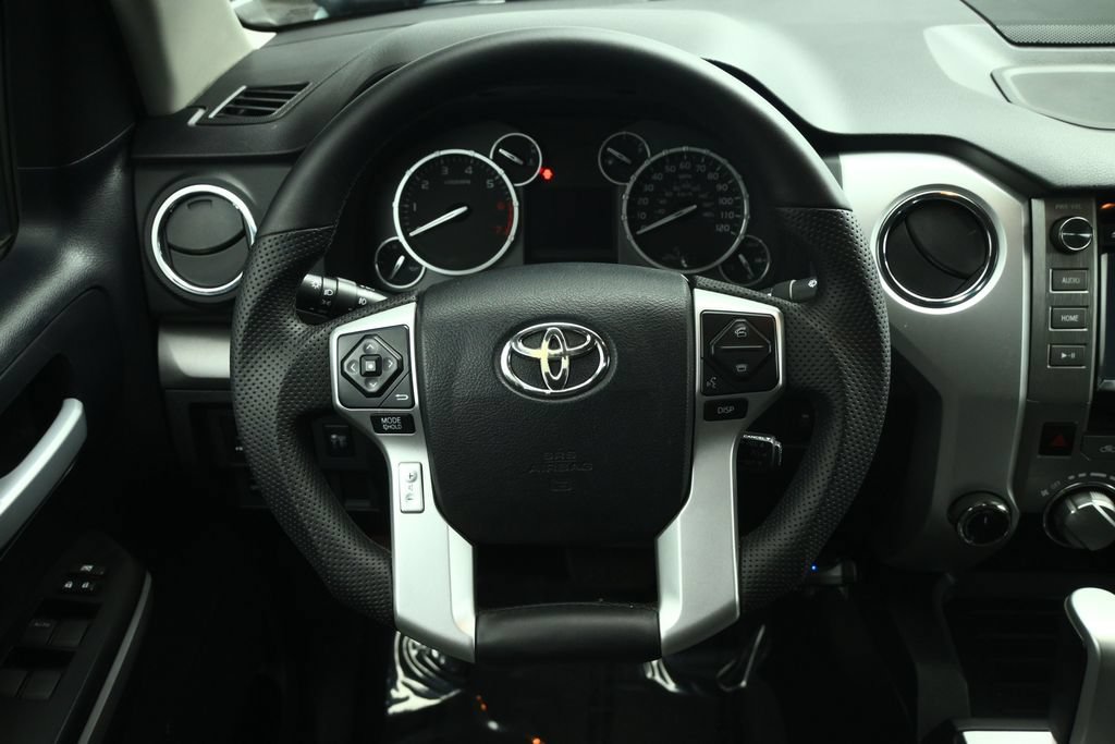 Used 2014 Toyota Tundra SR5 w/ SR5 Upgrade Package AWD/4WD image 12