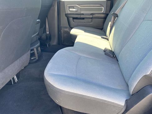 Used 2022 RAM 2500 Big Horn image 11