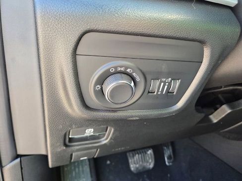 New 2026 Jeep Grand Cherokee L Laredo 4D Sport Utility image 25