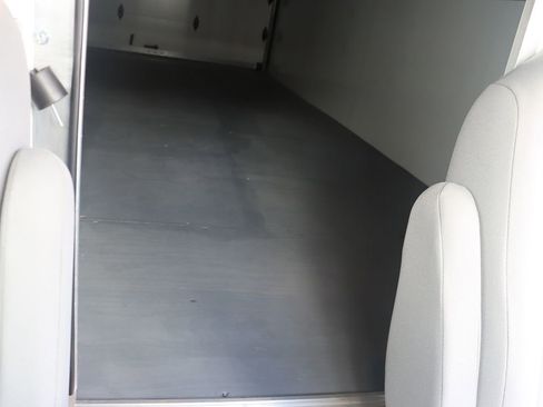 Used 2024 Ford E-350 and Econoline 350 Super Duty w/ Driver's Safety Package image 65