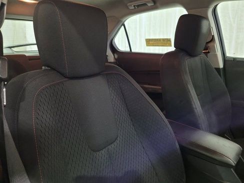 Used 2015 Chevrolet Equinox LS image 37
