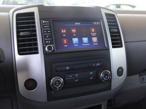 Used 2020 Nissan Frontier S w/ S Utility Package RWD image 13