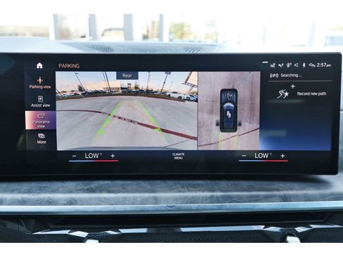 Used 2023 BMW X7 xDrive40i w/ Executive Package image 27