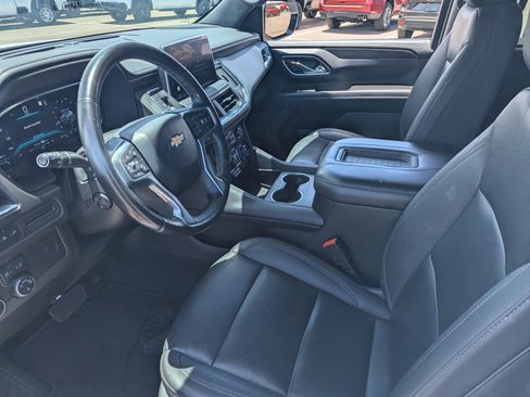 Used 2022 Chevrolet Tahoe LT w/ Luxury Package RWD image 11