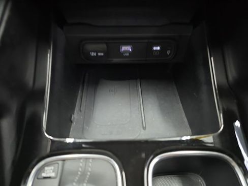 Certified 2025 Kia Telluride EX X-Line image 24