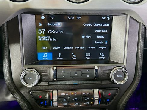 Used 2017 Ford Mustang Premium RWD image 16