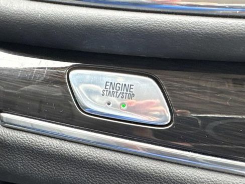 Used 2022 Buick Enclave Premium w/ Experience Buick Package image 40