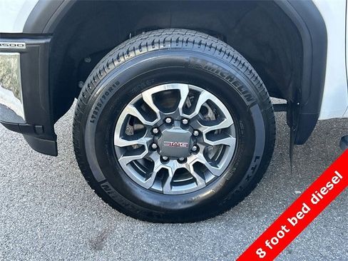 Used 2024 GMC Sierra 3500 SLE image 10