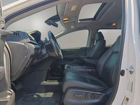 Used 2023 Honda Odyssey EX-L image 14