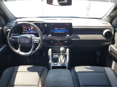 Used 2025 Chevrolet Colorado Trail Boss AWD/4WD image 12