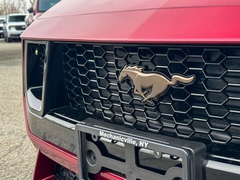 Used 2025 Ford Mustang GT Premium RWD image 11