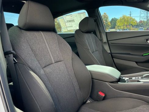 Used 2025 Honda Accord Sport image 33