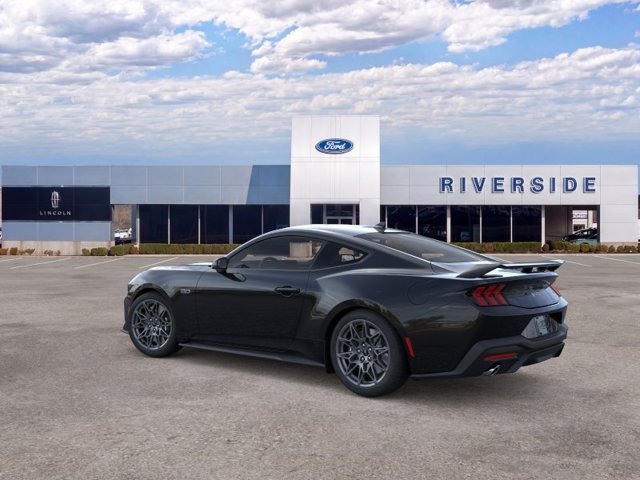 New 2026 Ford Mustang GT Premium w/ GT Performance Package RWD image 4