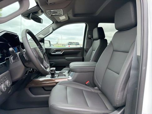 New 2026 Chevrolet Silverado 1500 LT Trail Boss w/ Convenience Package II AWD/4WD image 22