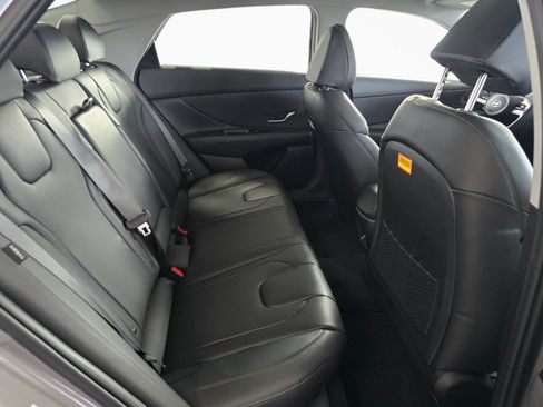New 2026 Hyundai Elantra Limited FWD image 34