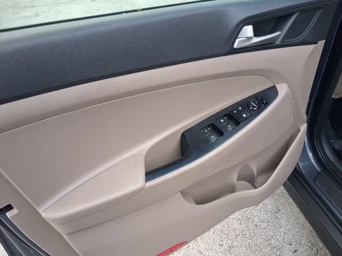 Used 2021 Hyundai Tucson Value w/ Cargo Package FWD image 15