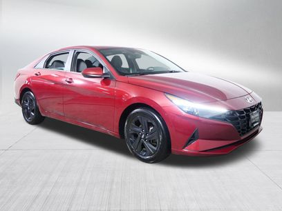 Used 2023 Hyundai Elantra SEL