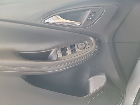 Certified 2023 Buick Encore GX Select FWD image 18