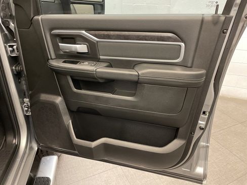 Certified 2024 RAM 2500 Big Horn w/ Sport Appearance Package image 29