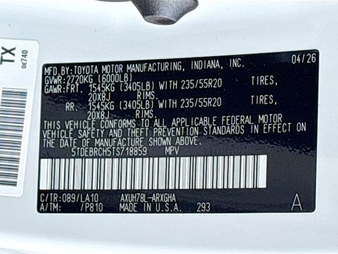New 2026 Toyota Highlander Platinum AWD/4WD image 33