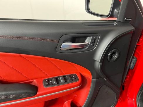 Used 2022 Dodge Charger Scat Pack RWD image 15