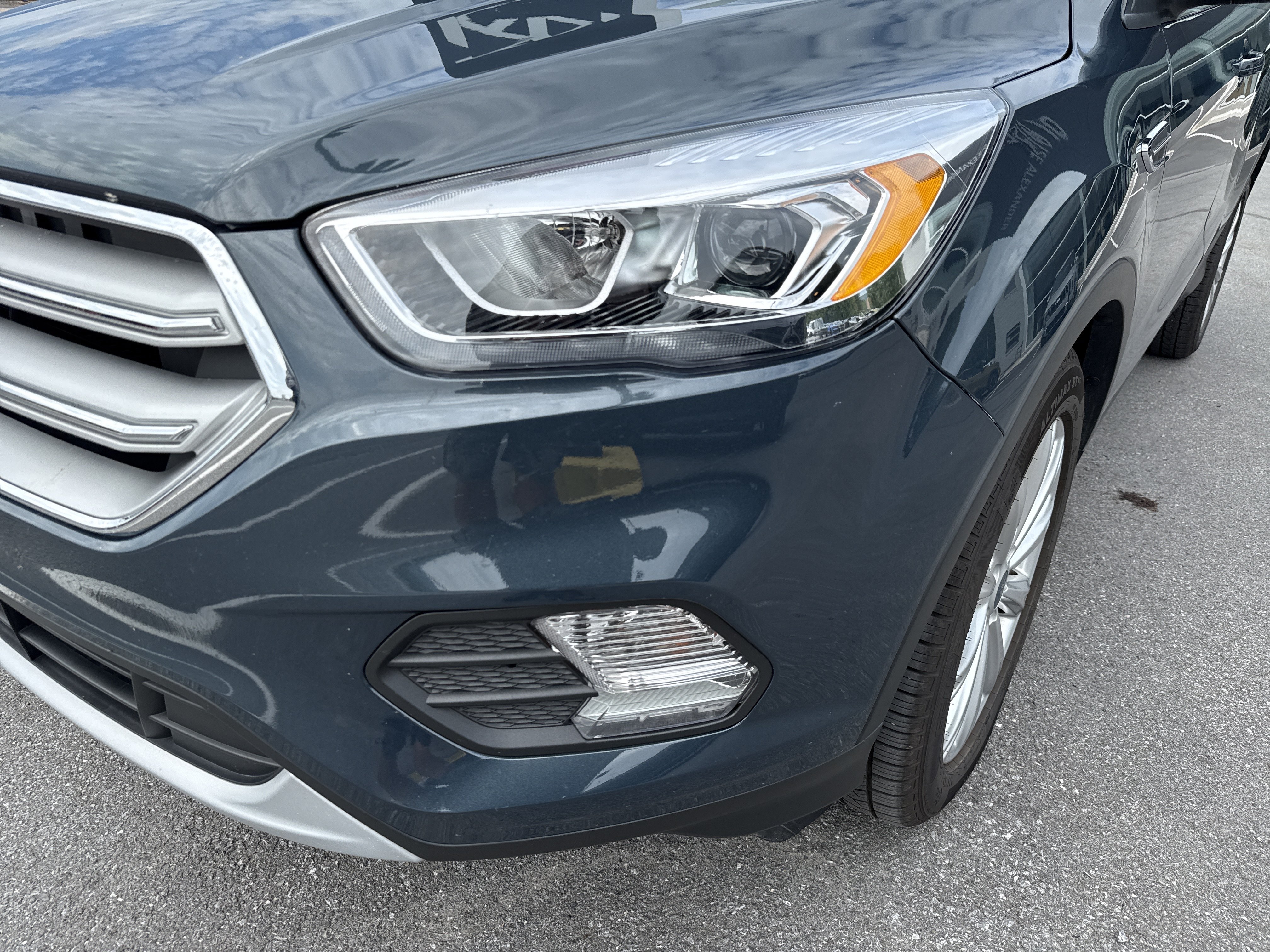 Used 2019 Ford Escape SEL AWD/4WD image 10